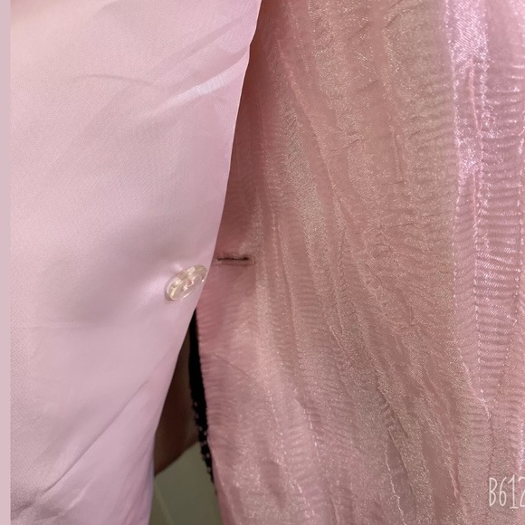 LIGHT PINK WRAP BLAZER V-NECK 3/4 SLEEVE - Picture 6 of 6